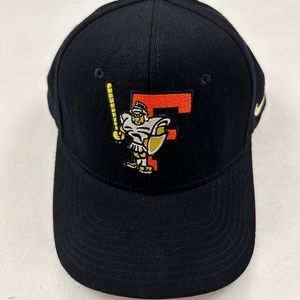 Vintage Cal State Fullerton Tittan Graphic Blue Fitted Baseball Hat Size 7 1/4